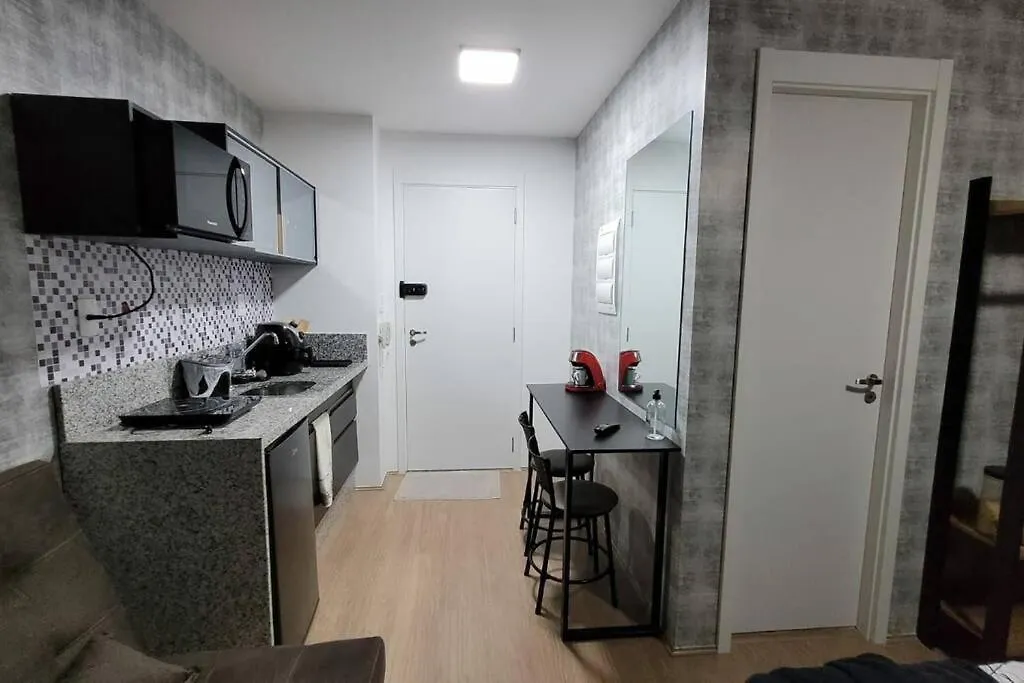 Studio Charmoso Metro Bras São Paulo